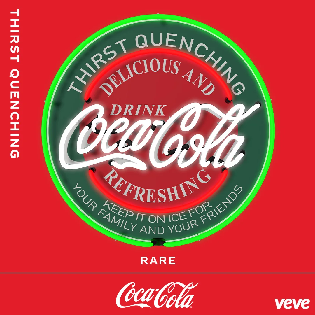 Rundes Coca-Cola-Neonschild mit Thirst-Quenching- und Refreshing-Text auf rotem Hintergrund aus der Neon-Signs-Serie.